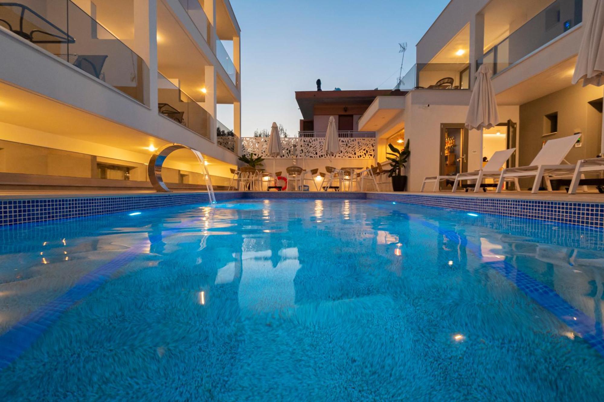 Elegant Maltepe By Travel Pro Services - Kallithea Halkidiki Esterno foto